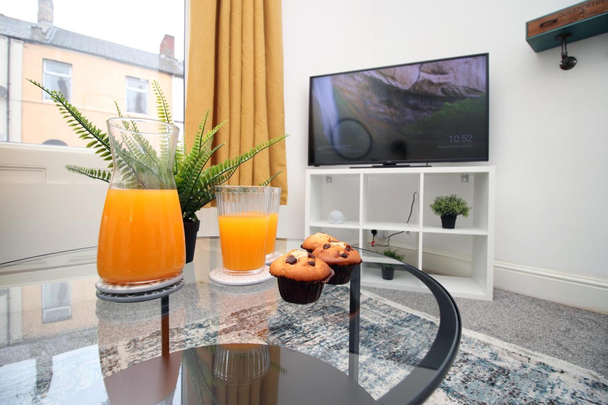 Spacious 4 Bedroom House - Moira By Ty Sa * Cardiff